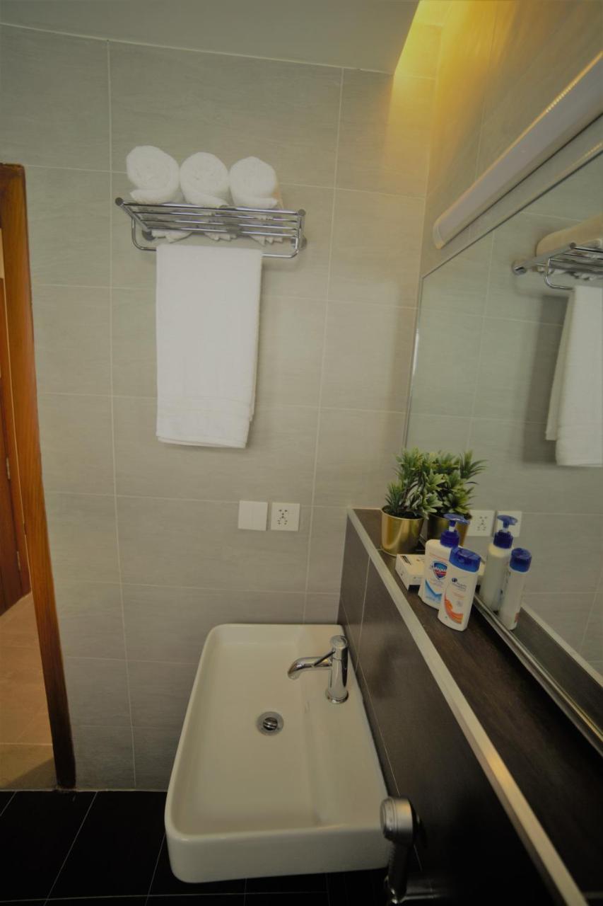 Space Luxury Rental Suites Rawalpindi Bagian luar foto